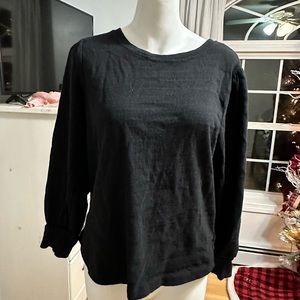 Women’s Time and Tru black dressy shirt.